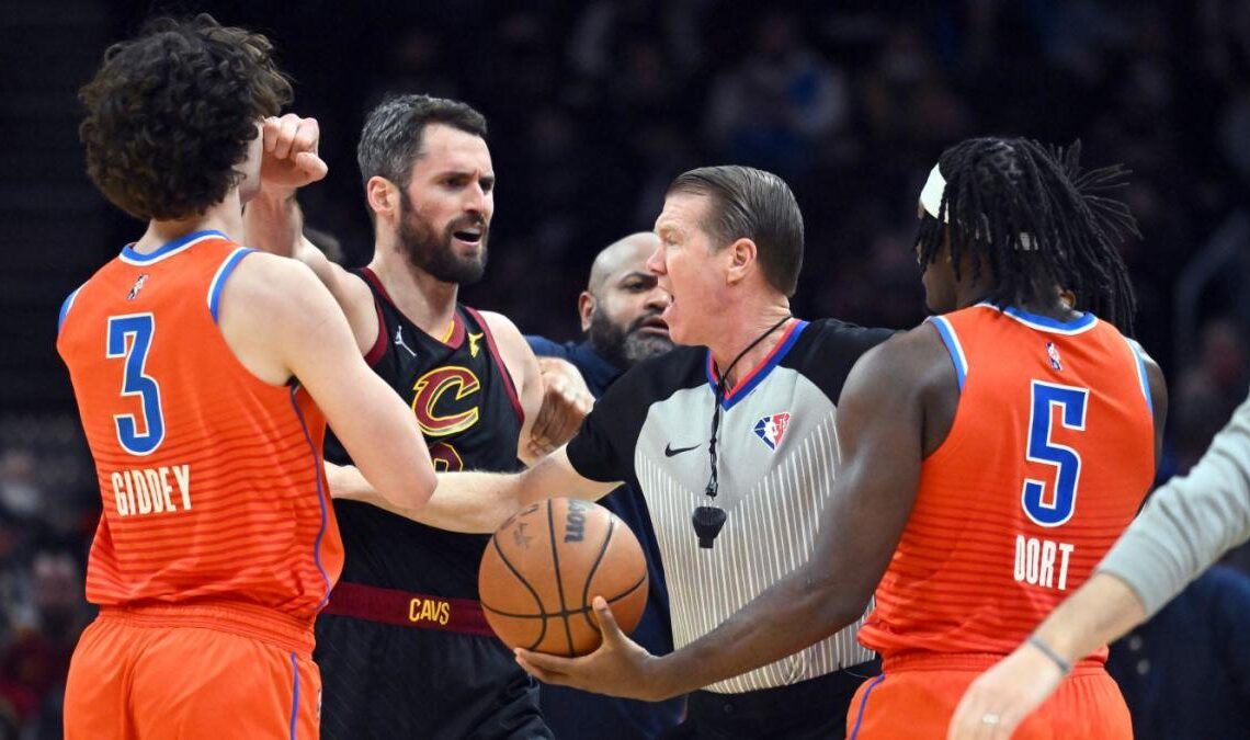 Thunder's Lu Dort ejected for elbowing Kevin Love in loss vs. Cavaliers