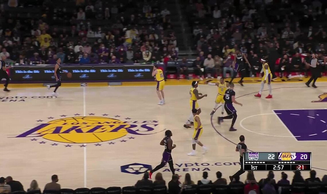 Buddy Hield with a deep 3 vs the Los Angeles Lakers