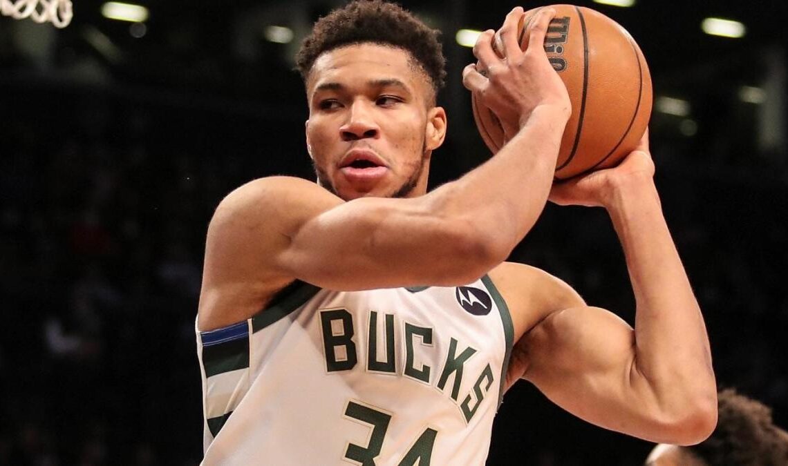 Giannis Antetokounmpo gets 7th straight 30-point game vs. Nets, but his passing stands out in Bucks' big win