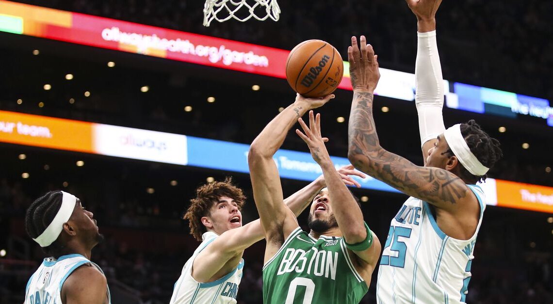 Jayson Tatum continues January slump in loss to Hornets