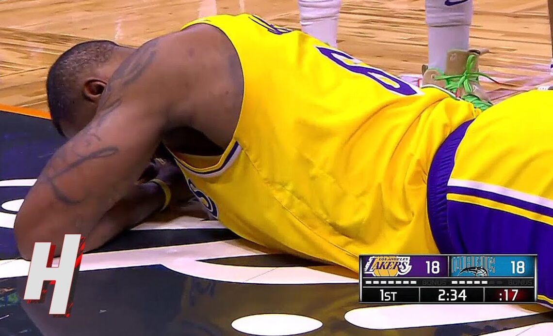 LeBron James Goes Down after Getting Hit in the Face 😮‍💨