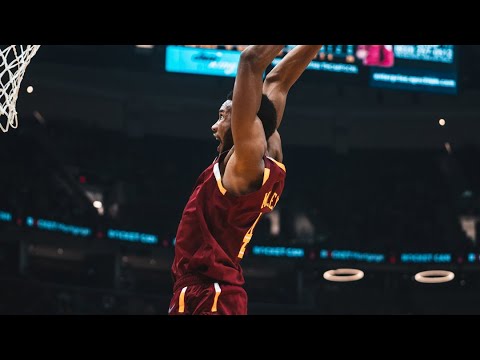 Mobley's Big Dunk in His First NBA Game