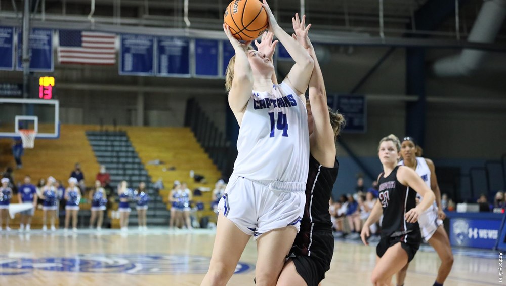 No. 5 Christopher Newport Women's Hoops Returns to Action Wednesday at Roanoke Holiday Classic