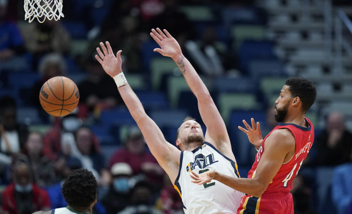 Utah's Ingles enters protocols, Jazz last team to join list