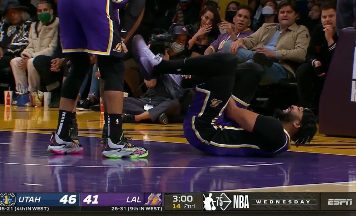 Anthony Davis Was Screaming F*#K After Scariest Ankle Injury&Went To Locker Room🙏 🙏