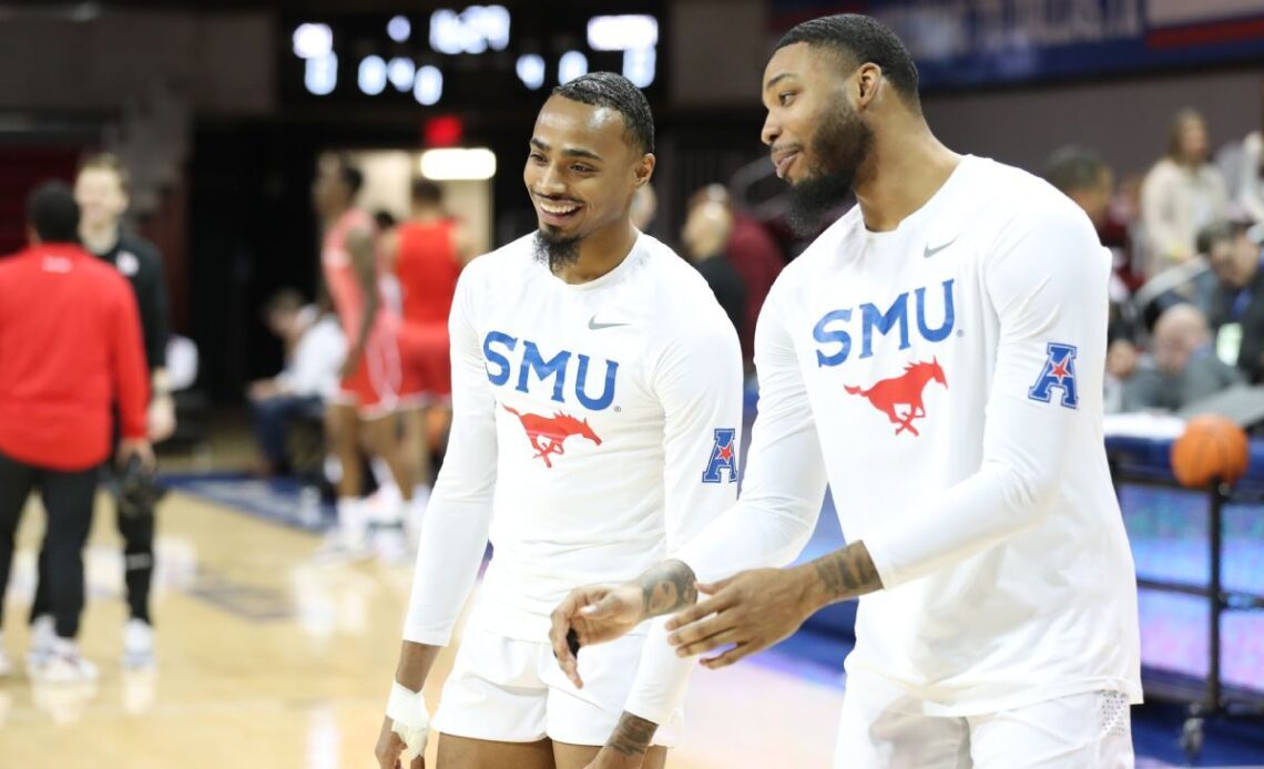 How SMU twins Michael and Marcus Weathers were reunited for one more unlikely year together in basketball