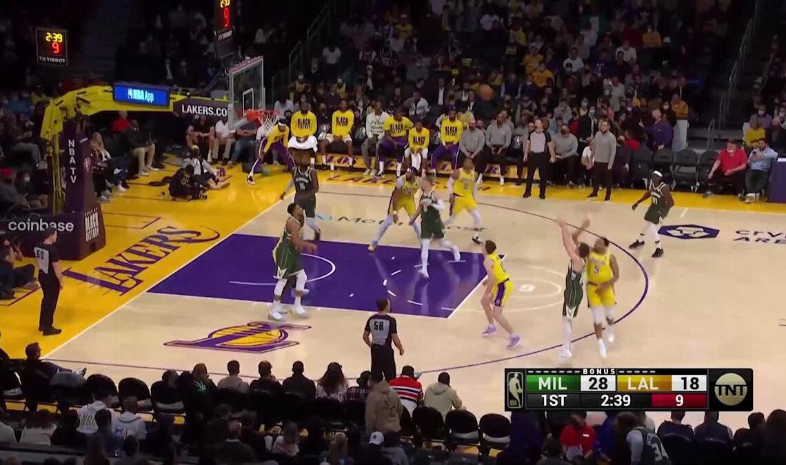 Pat Connaughton with a deep 3 vs the Los Angeles Lakers
