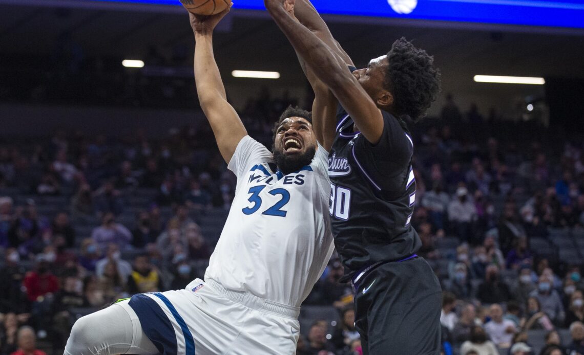 Timberwolves win fifth straigtht, thump Kings 134-114
