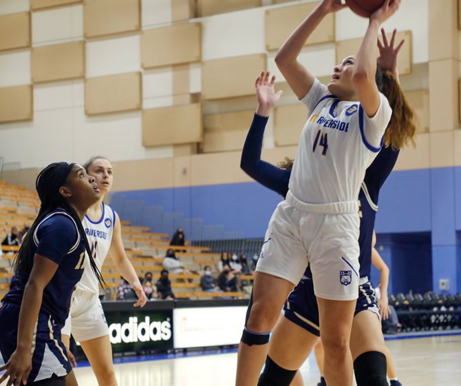 UCR Puts in Complete Performance in Win over UC San Diego