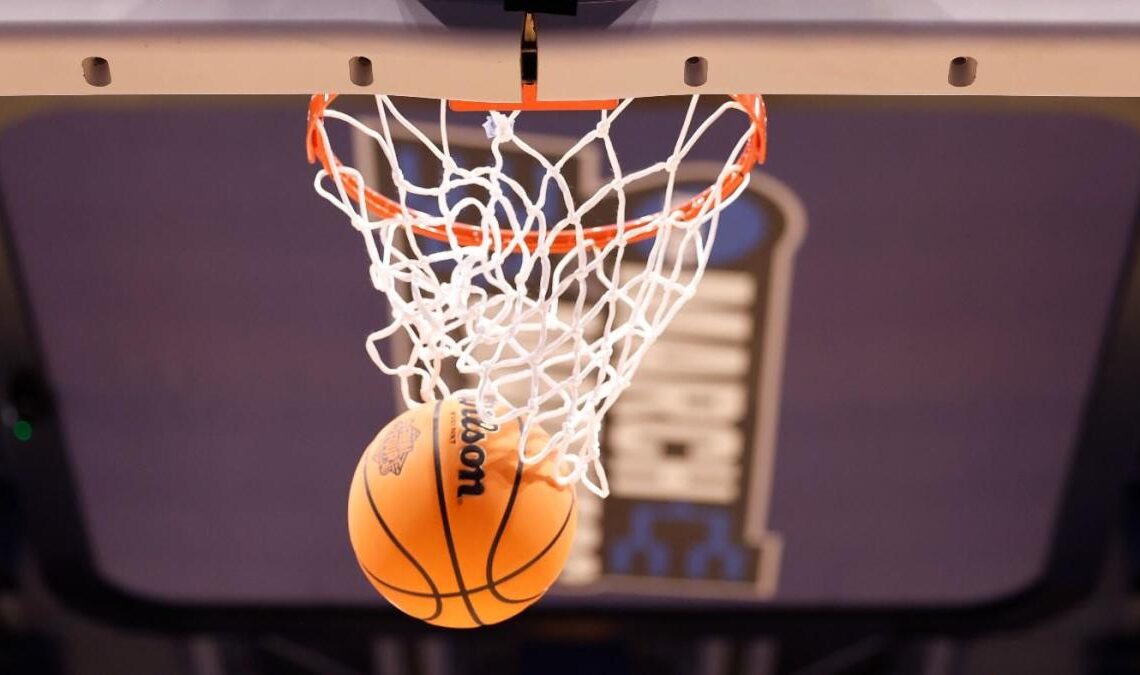2022 NCAA Tournament bracket predictions: March Madness expert picks, upsets, winners, favorites to win