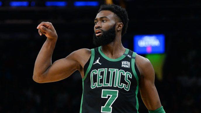 Boston Celtics move into first in East with win over Timberwolves