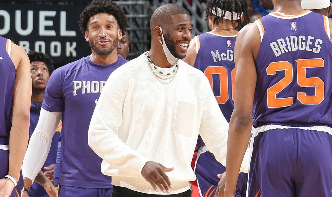 Chris Paul injury update: Suns star to return from fractured thumb Thursday vs. Nuggets, per report