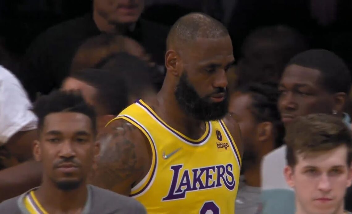 LeBron James Is Done With Entire Lakers As Gives Up Early&Gonna Trade Entire Team !