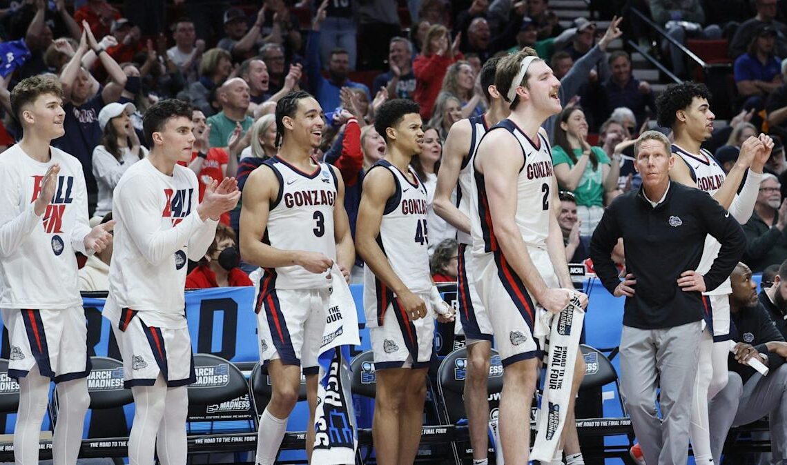 No. 1 Gonzaga comes alive late to race past Georgia St 93-72