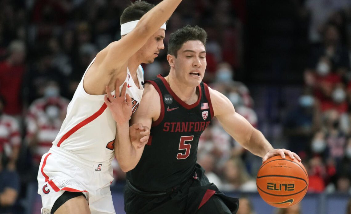 No. 2 Arizona pulls away late for 81-69 win over Stanford
