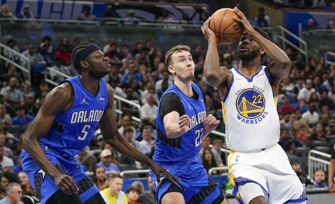 Warriors fall to Magic 94-90; Suns clinch 1st in Pacific