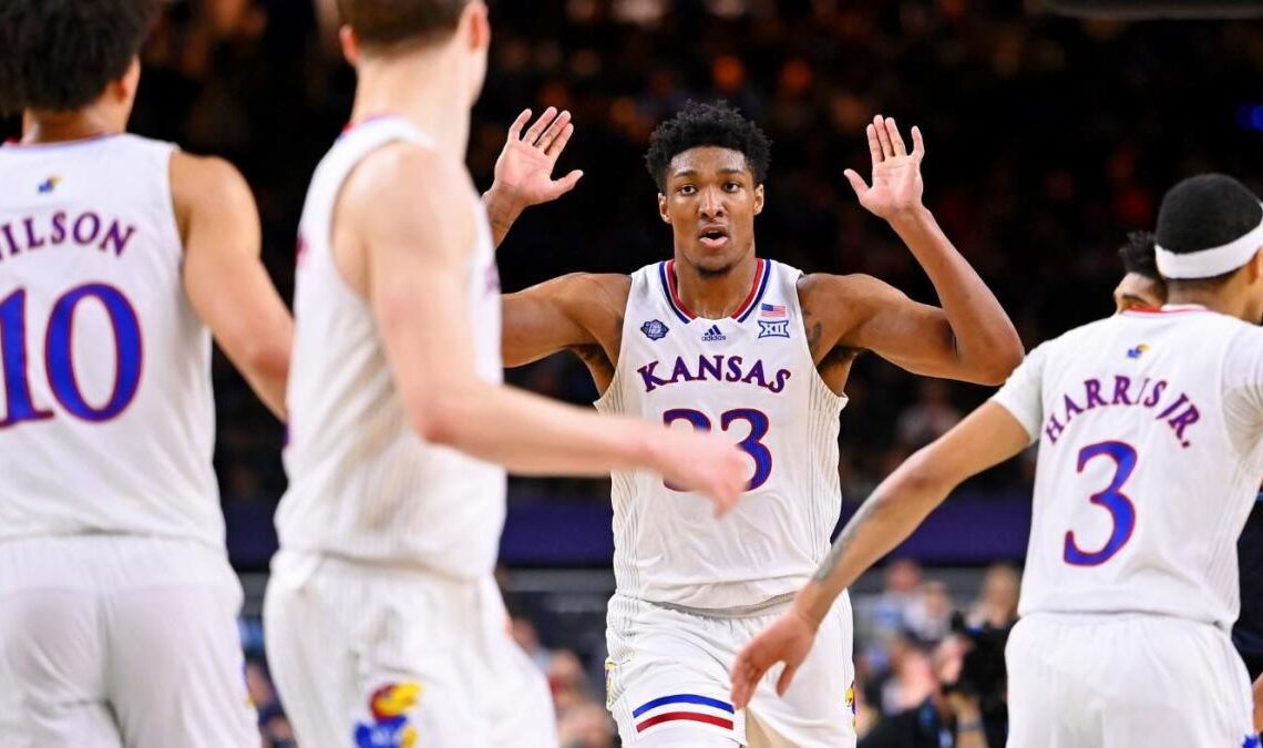 2022 NCAA Tournament odds, lines: Kansas opens as favorite over North Carolina to win national title