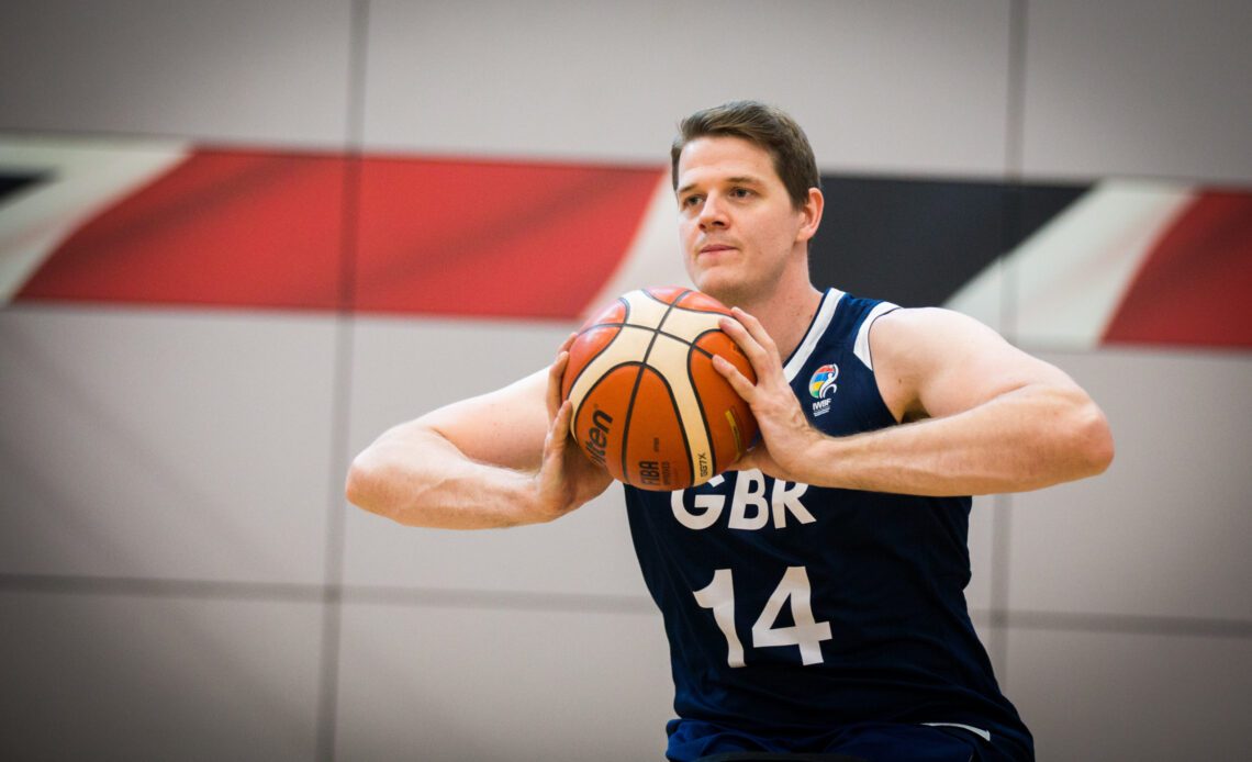 Game-high points and rebounds for Lee Manning as GB athletes impress for clubs