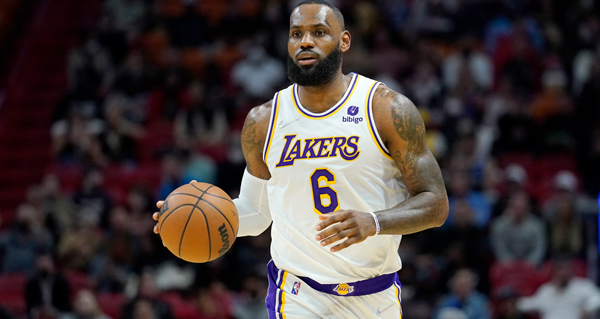 LeBron James 'Unlikely' To Play In Tuesday's Game