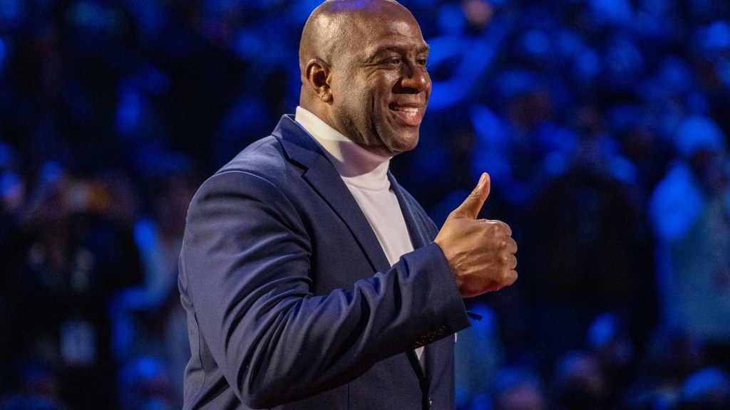 Magic Johnson says Dr. Fauci and Dr. Ho helped him overcome HIV