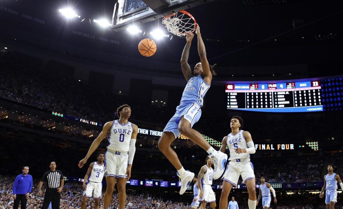 Top dunks from the men's Final Four games