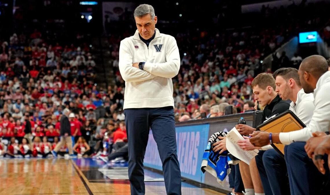 Villanova coach Jay Wright steps down, joining growing number who are walking away from a changing profession