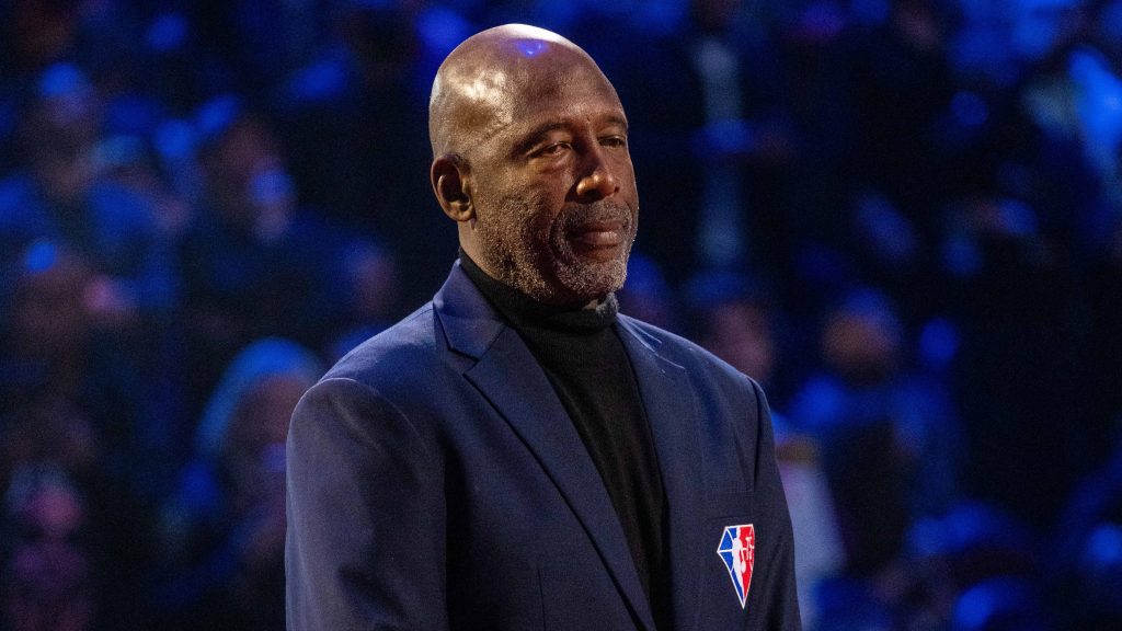 James Worthy criticizes Lakers’ roster construction in LeBron era