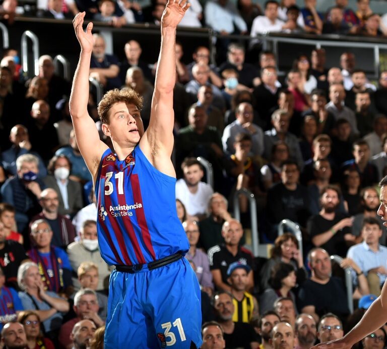 Rokas Jokubaitis playing for Barcelona during a Euro League playoff game on May 3, 2022.