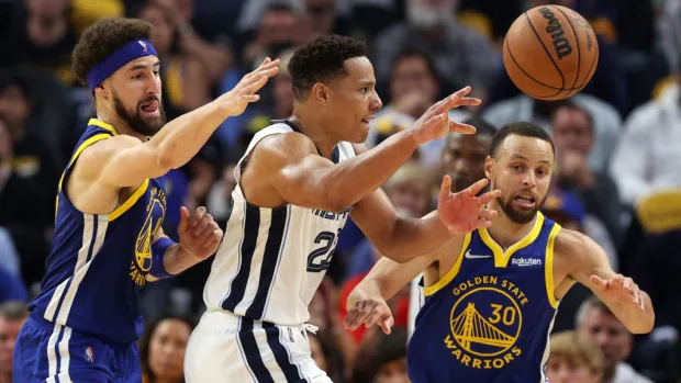 Thompson, Curry propel Warriors over Grizzlies in Game 6, into conference finals