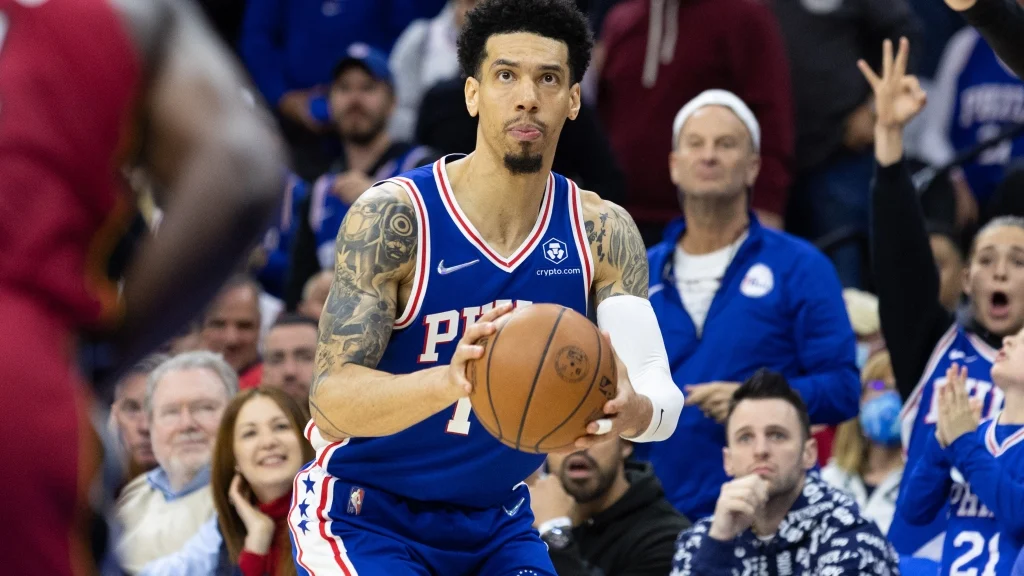 Danny Green traded to Memphis