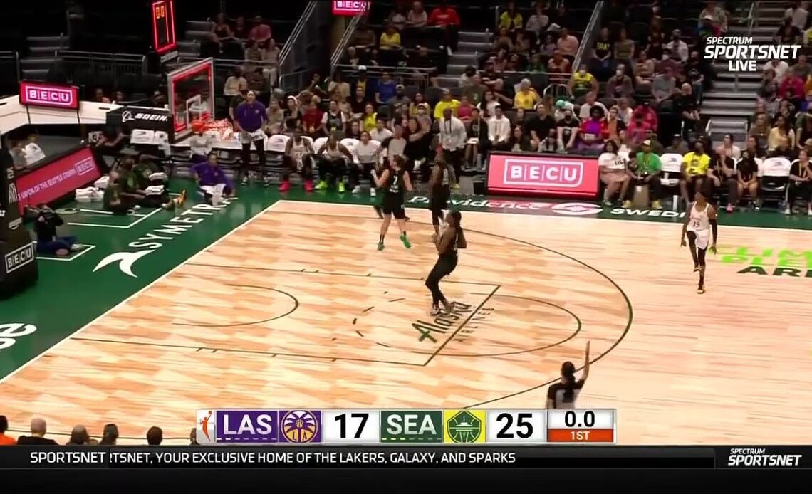 INCREDIBLE Buzzer Beater By Sykes From WAY Beyond 3 Point Land | L.A. Sparks vs Seattle Storm #WNBA