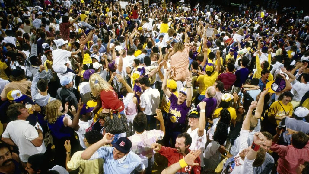 Showtime Lakers win back-to-back NBA championships