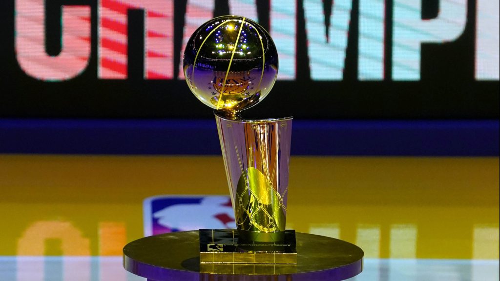 The Lakers’ odds to win 2023 NBA title are higher than expected