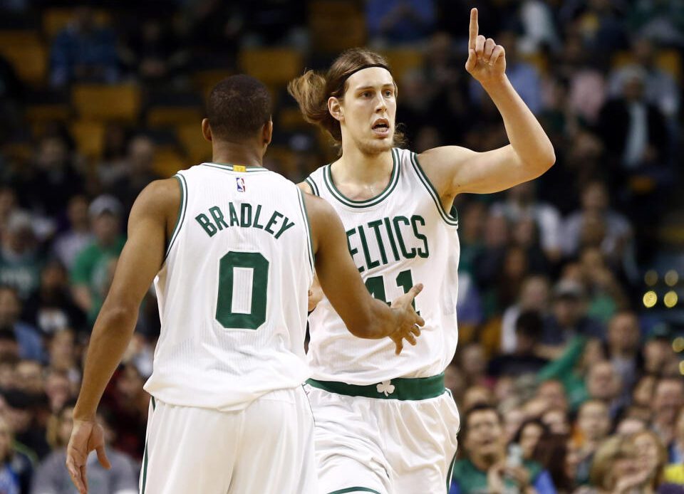 Avery traded; Olynyk, Knight signed; Barnett, Simmons born; Wallace passes