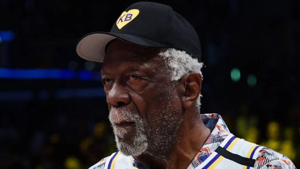 Jeanie Buss pays tribute to Bill Russell after his death