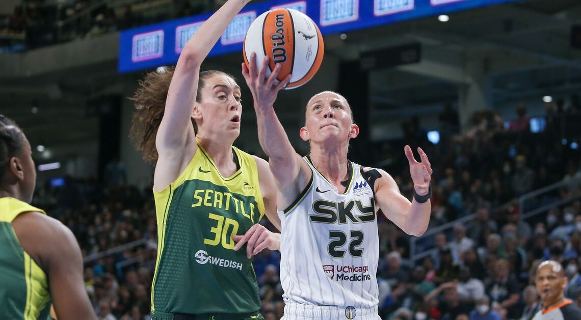 WNBA: Chicago Sky fall to Storm in final regular-season home game