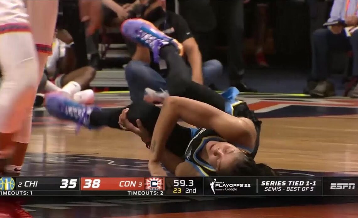 DIRTY PLAY: Candace Parker Gimps Off Floor After Thomas Sticks Knee Out | WNBA Playoffs, Sky vs Sun