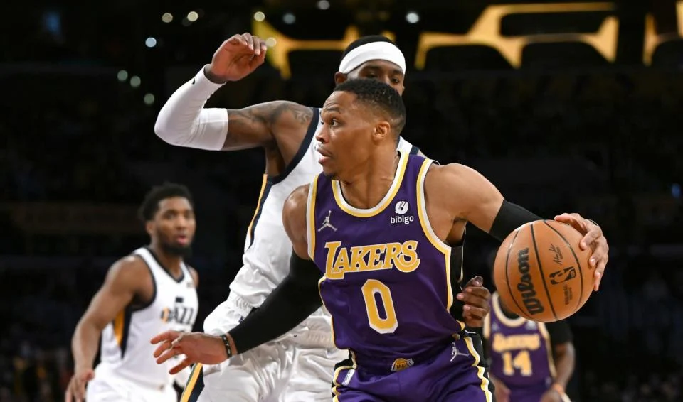 The NBA sees Lakers’ 2027 and 2029 picks as powerful