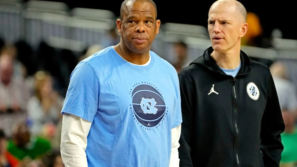 UNC basketball watches key five-star recruiting target on Thursday