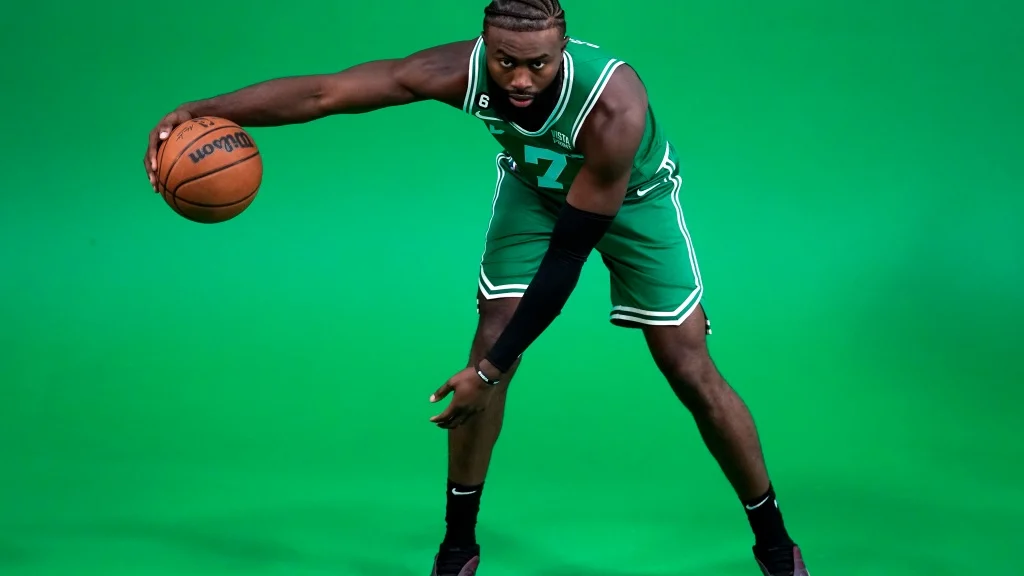 Boston Celtics make solid showing in NBA's annual GM survey