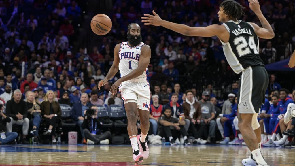 Devin Vassell, Spurs explain how they contained talented Sixers guards