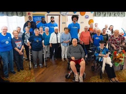 Kenrich Williams, Jaylin Williams & Eugene Omoruyi Play Bingo with Elison Residents | OKC Thunder