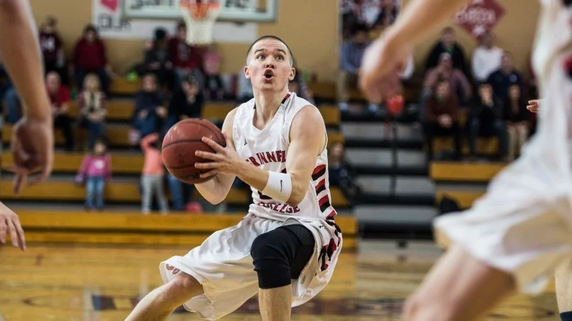 10 years after scoring 138 points, Grinnell's Jack Taylor returns to basketball