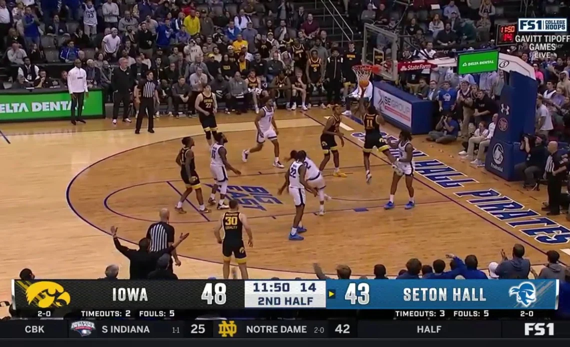 Seton Hall's Tae Davis throws down the SICK Ally-oop dunk vs. Iowa