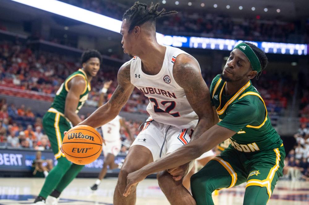 Top photos from Auburns dominant win over George Mason