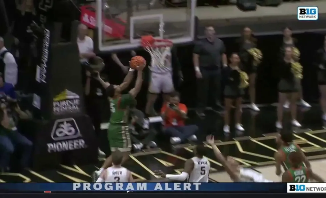 Florida A&M's Jaylen Bates throws down the alley-oop dunk after the steal on the other end of the court