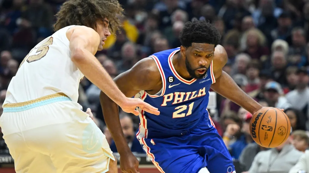 Joel Embiid, Sixers get blown out by Cavs to begin trip