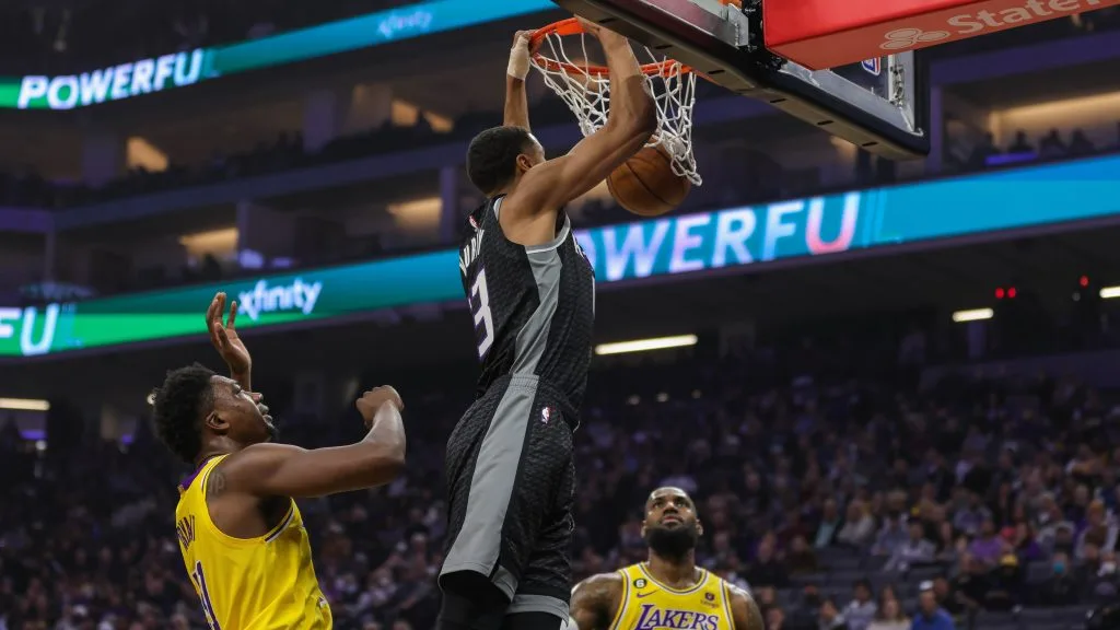 L.A. gets rolled by Kings in Sacramento