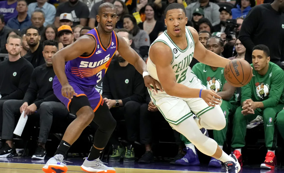 Tatum, Brown lead Celtics to easy 125-98 win over Suns