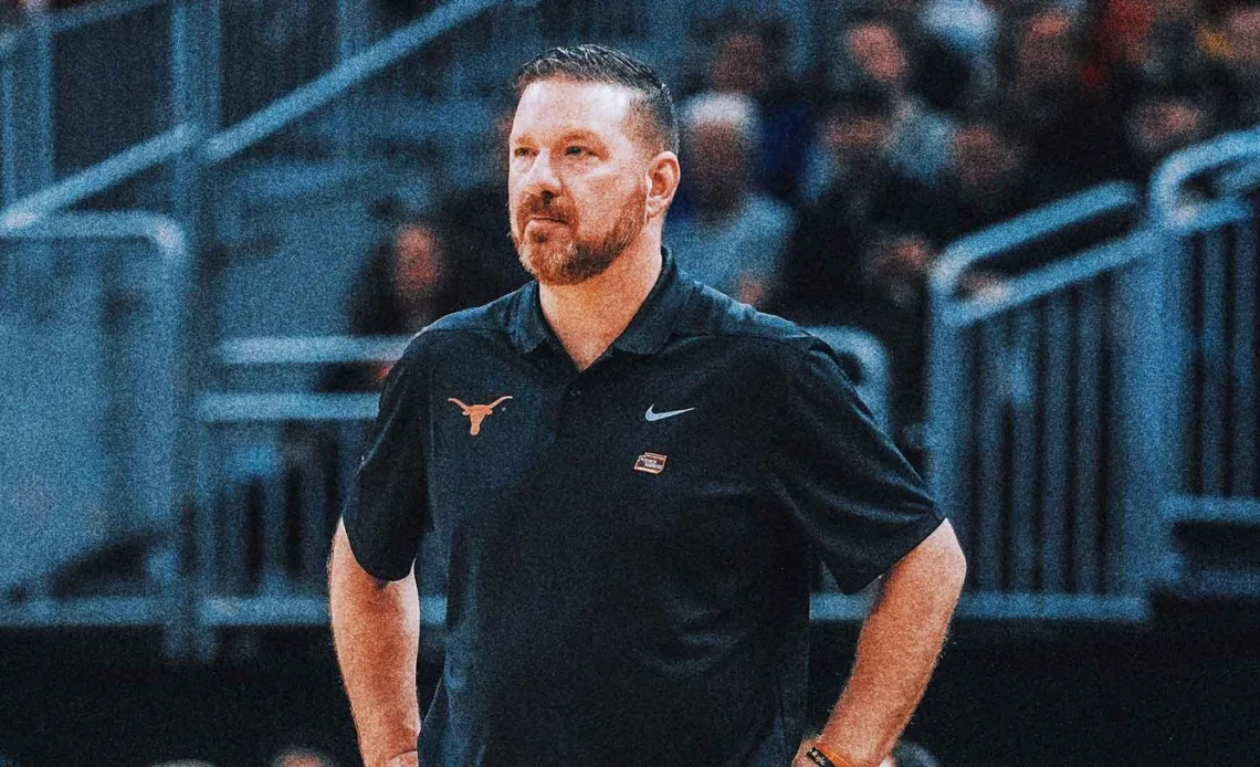 Texas suspends Chris Beard indefinitely in wake of arrest